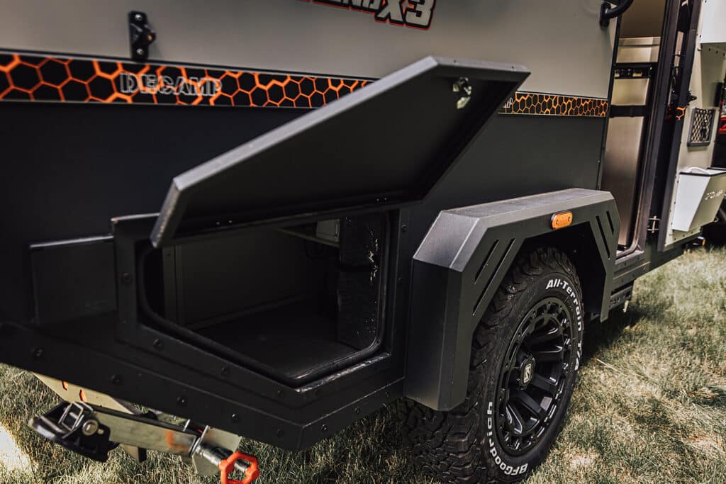 Decamp X3 Seitenklappe